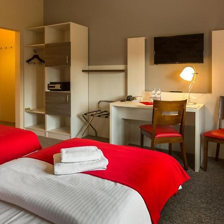 Hostel Przystanek Torun Luaran gambar