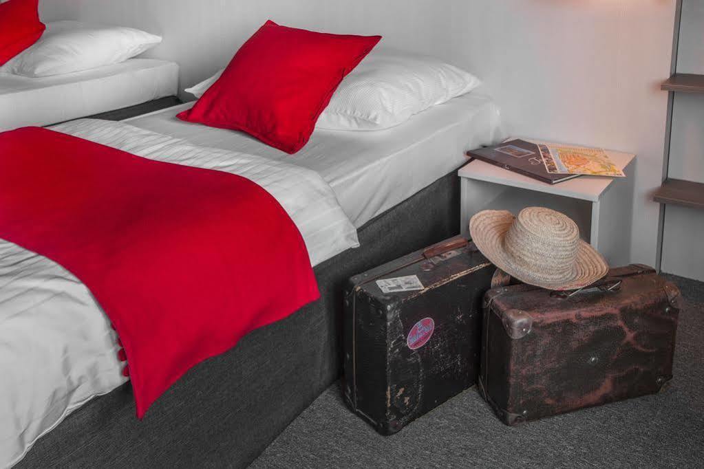 Hostel Przystanek Torun Luaran gambar