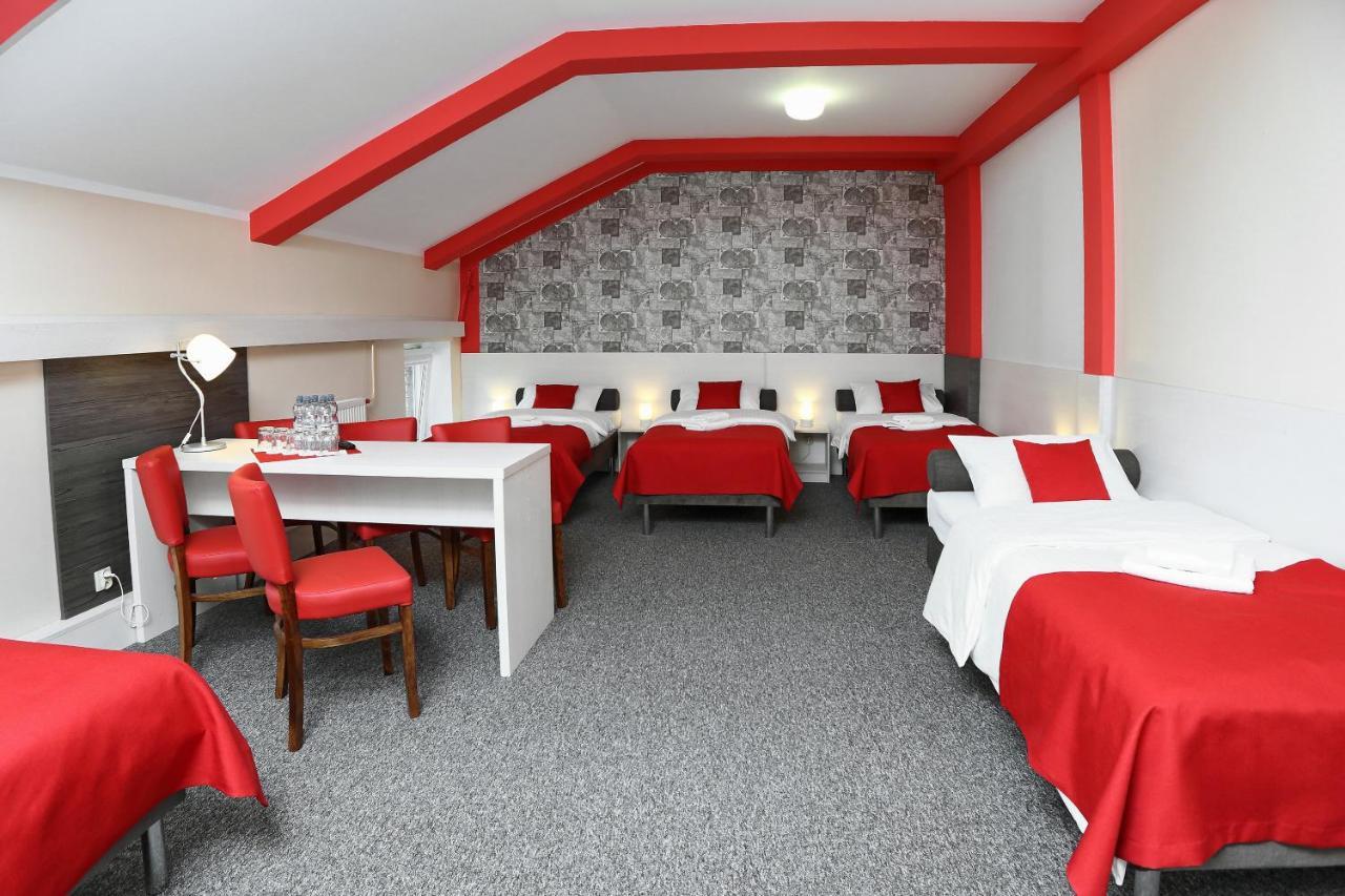 Hostel Przystanek Torun Luaran gambar